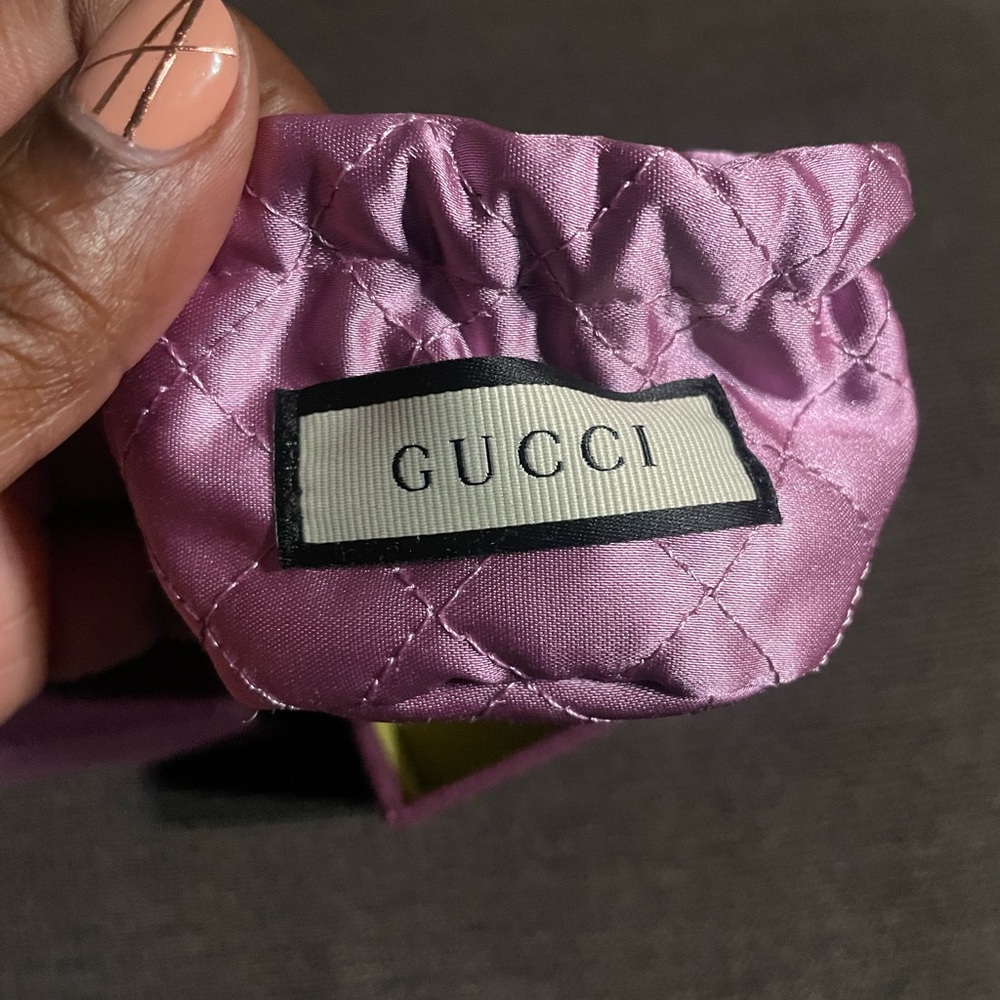 Gucci Stud Pearl Antique Gold Ring - Picture 5 of 6